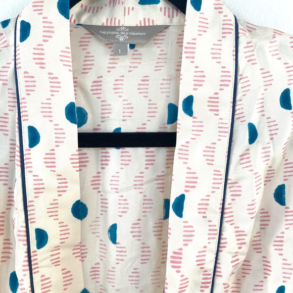 The Ethical Silk Company robe size S/M - Picture 3 of 9